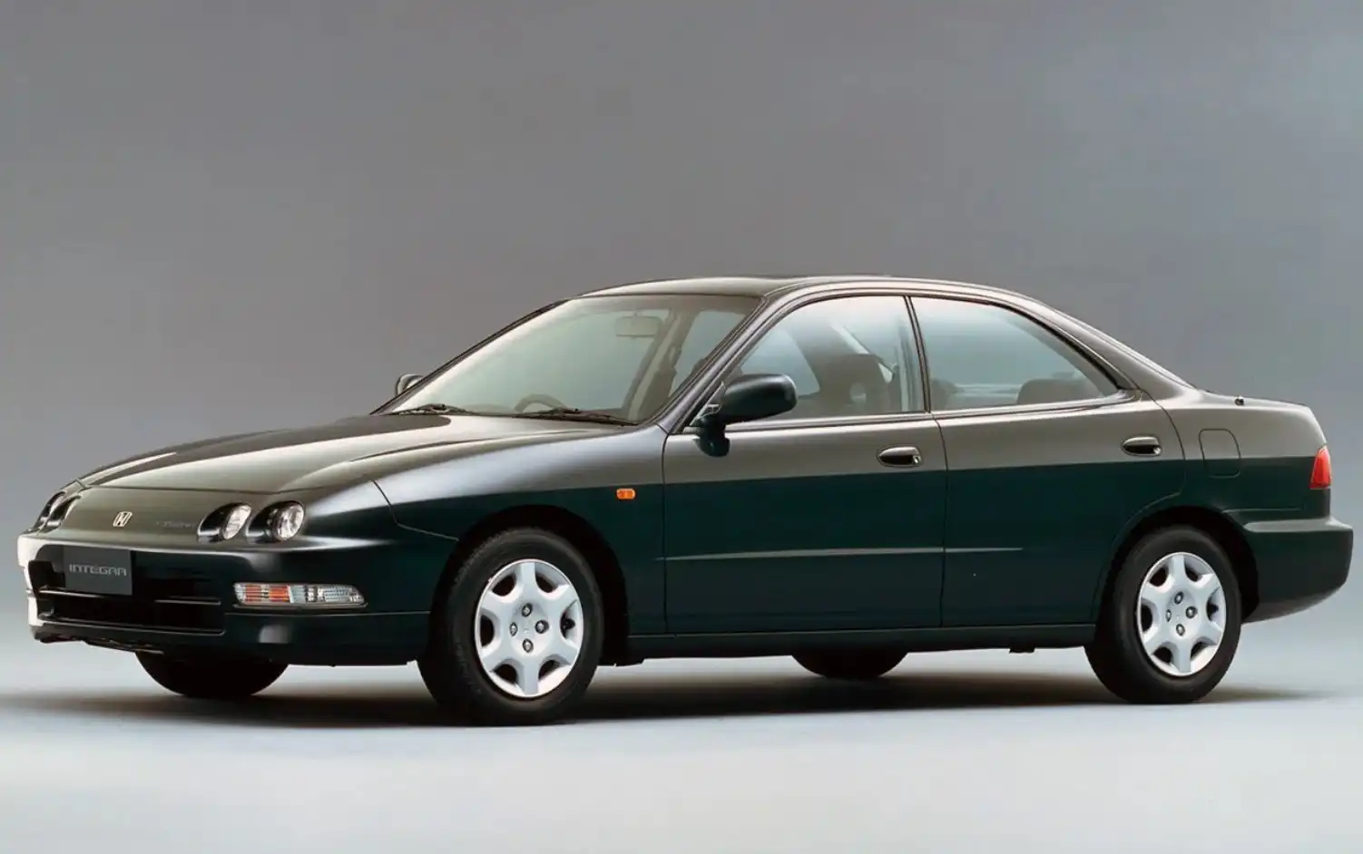 Honda Integra 3rd Gen 4D