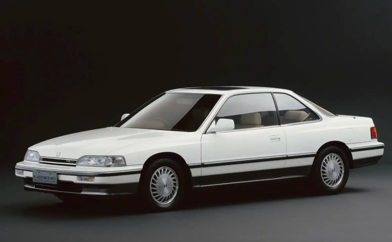 Honda Legend 1st Gen 2D