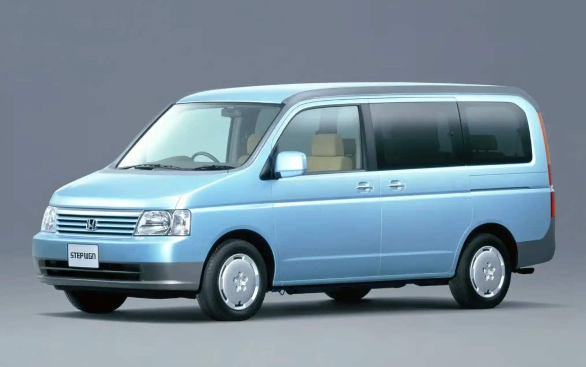 Honda Stepwgn 2nd Gen