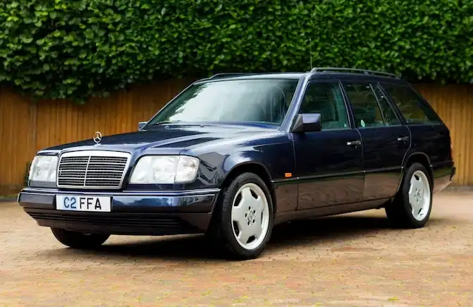 Mercedes E E 250 D / E 280
 E 300 D