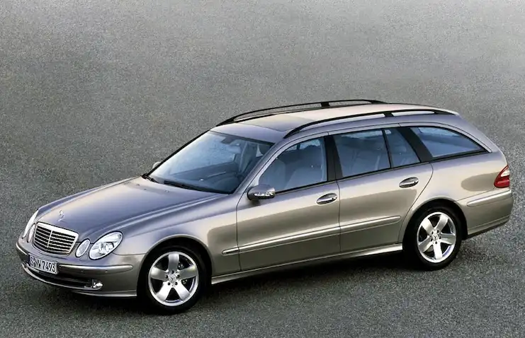 Mercedes E E 200 CDI / E 200 / E 220 CDI / E 230 / E 240 / E 250 / E 270 CDI / E 280 / E 280 CDI
 E 300 / E 320 / E 320 CDI / E 350 / E 350 CGI
 E 500 / E 550
 E 55 AMG / E 63 AMG