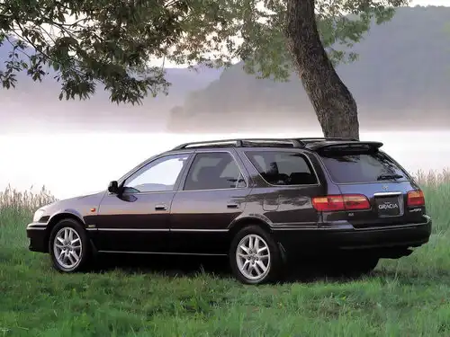 Toyota Camry Gracia 1st Gen