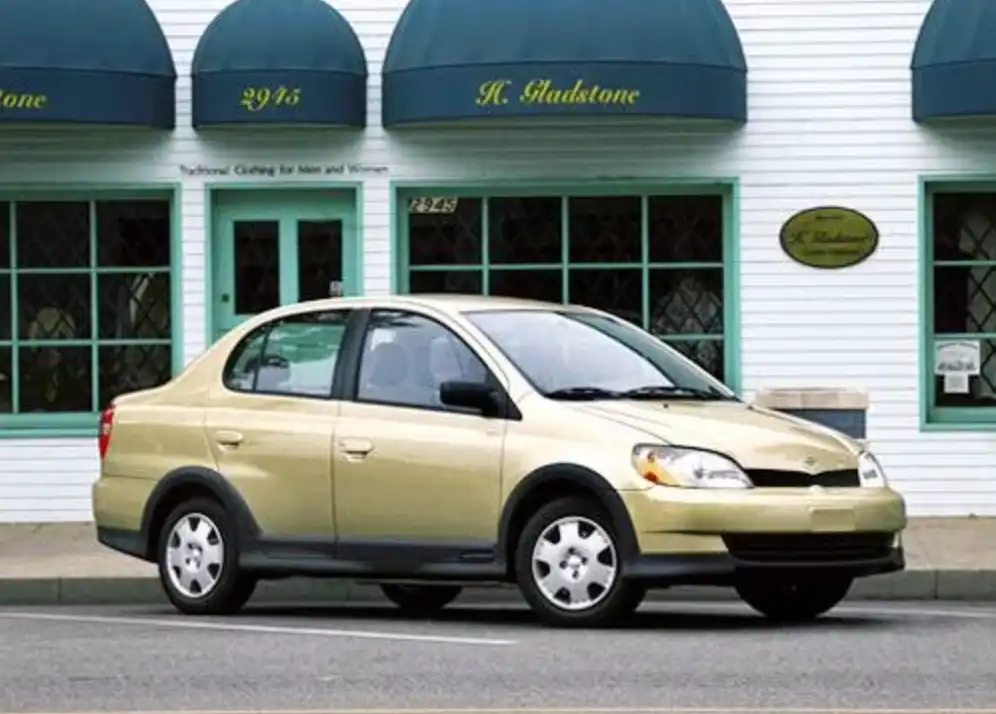 Toyota Yaris/Echo 1st Gen (XP10) Sedan, Coupe